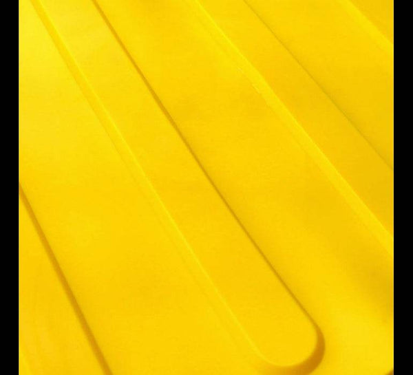 Piso Podotáctil Estriado 30x30cmx7mm playplaza.uy